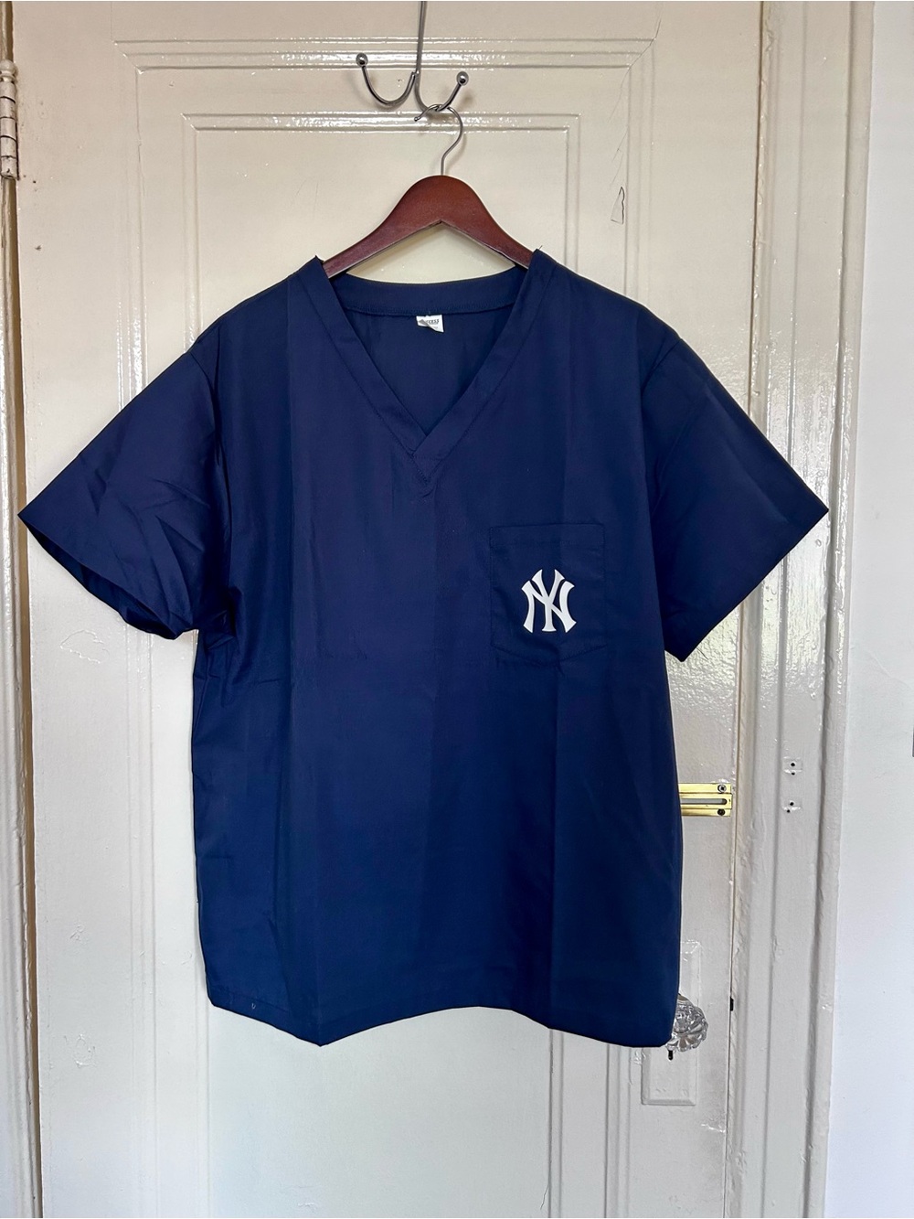Yankees navy scrub top